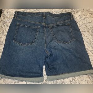 Old Navy High Rise O.G. Straight Secret Smooth Pockets Jean‎ Shorts Sz 20 NWT
